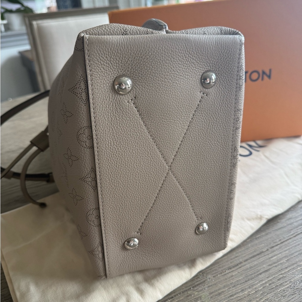 Louis Vuitton Muria bucket bag - Picture 6 of 12